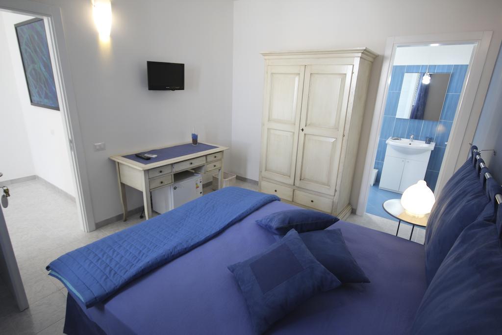 B&B Villa Genny A Pochi Passi Dal Mare San Cataldo  Room photo